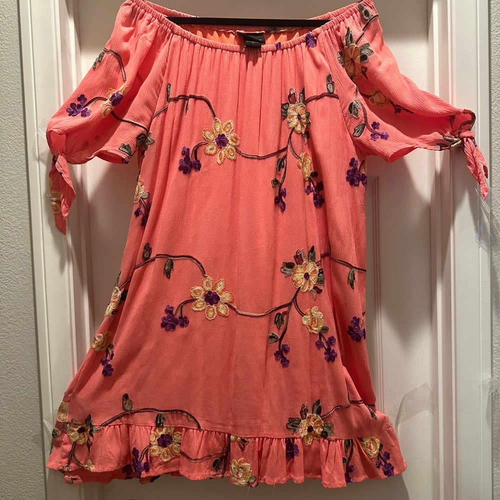 Floral Embroidered Off-Shoulder Dress